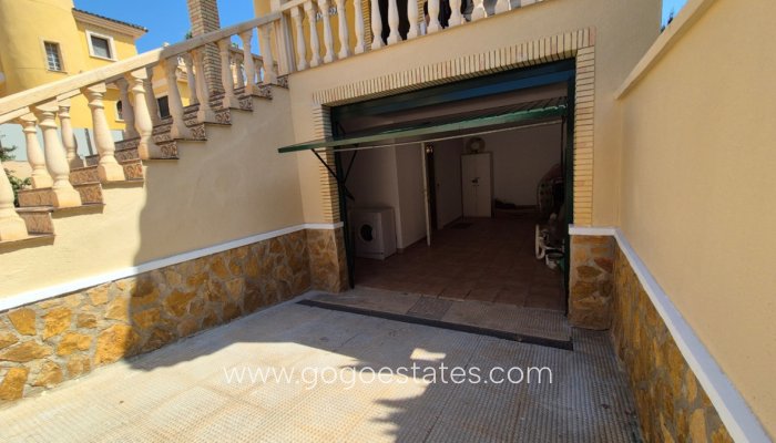 Te koop - Huis - Vrijstaande Villa - Orihuela - Orihuela Centro