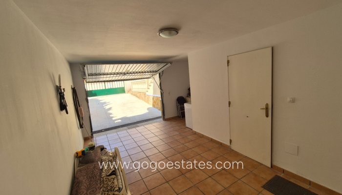 Te koop - Huis - Vrijstaande Villa - Orihuela - Orihuela Centro