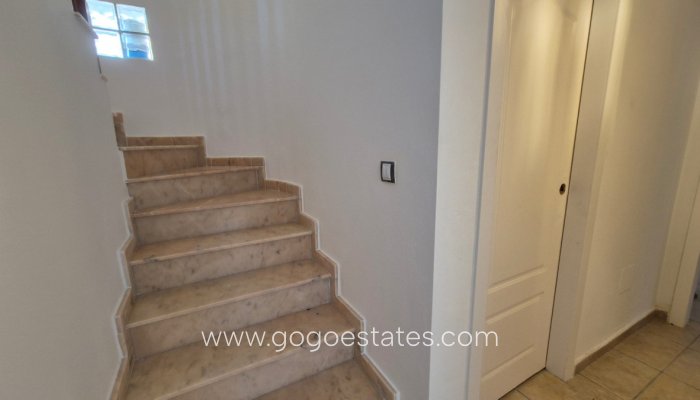 Te koop - Huis - Vrijstaande Villa - Orihuela - Orihuela Centro