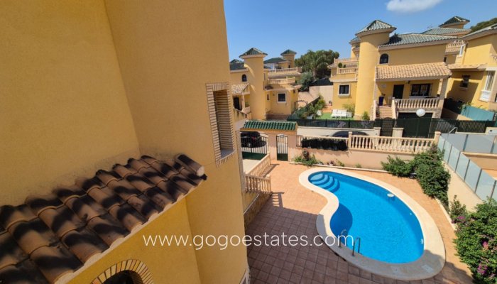 Te koop - Huis - Vrijstaande Villa - Orihuela - Orihuela Centro