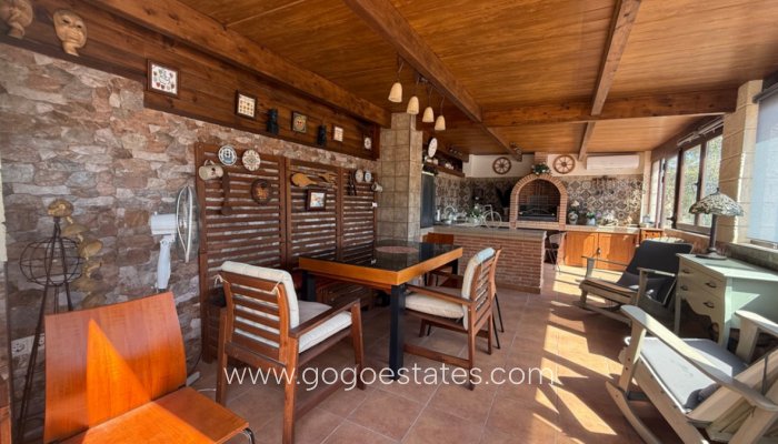 Te koop - Huis - Vrijstaande Villa - Torrevieja - Torrevieja Centro