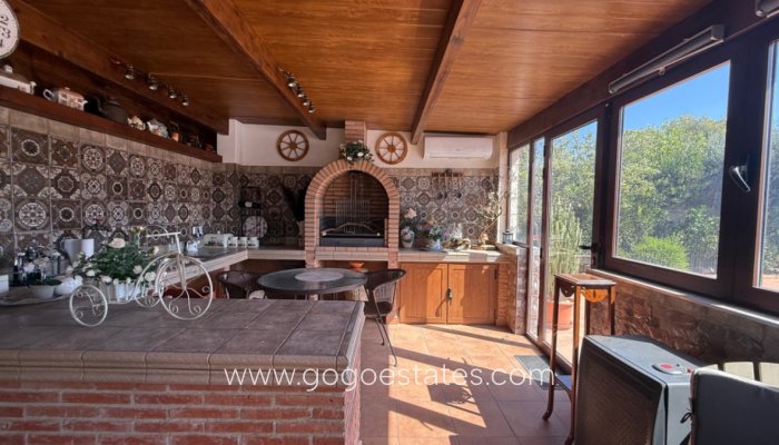 Te koop - Huis - Vrijstaande Villa - Torrevieja - Torrevieja Centro