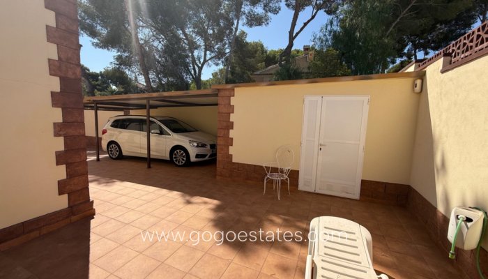 Te koop - Huis - Vrijstaande Villa - Torrevieja - Torrevieja Centro