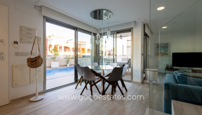 Venta - Casa - Chalet Independiente - Orihuela - Orihuela Centro