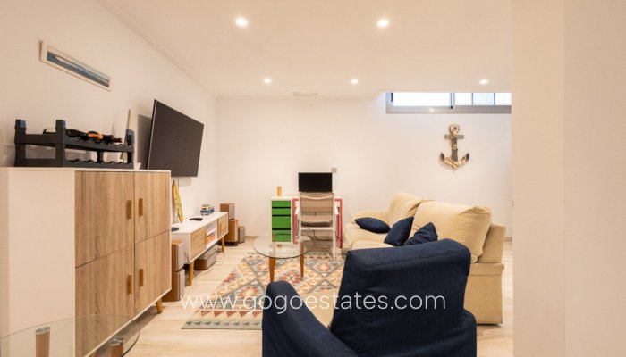 Venta - Casa - Chalet Independiente - Orihuela - Orihuela Centro