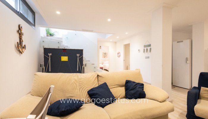 Venta - Casa - Chalet Independiente - Orihuela - Orihuela Centro