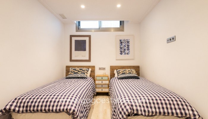 Venta - Casa - Chalet Independiente - Orihuela - Orihuela Centro