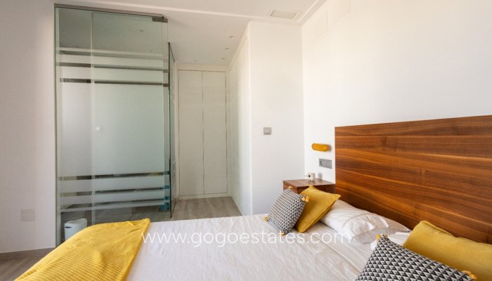 Venta - Casa - Chalet Independiente - Orihuela - Orihuela Centro