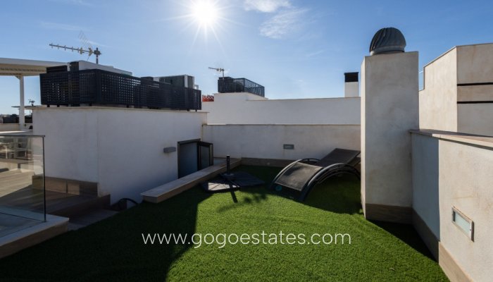 Venta - Casa - Chalet Independiente - Orihuela - Orihuela Centro