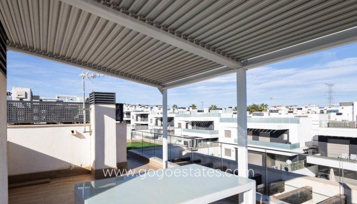 Venta - Casa - Chalet Independiente - Orihuela - Orihuela Centro