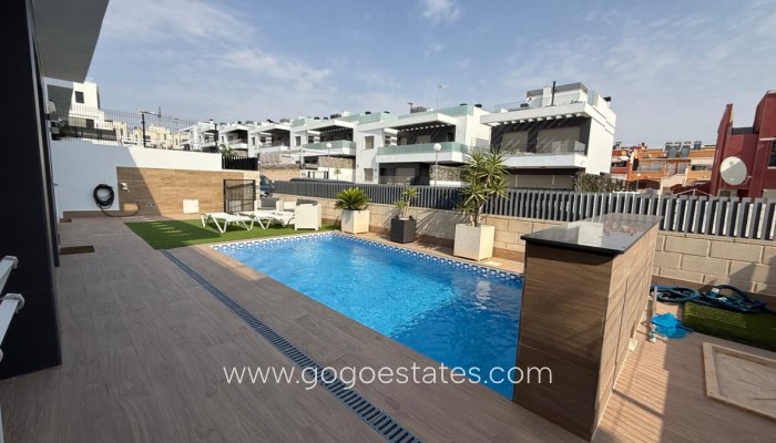 Venta - Casa - Chalet Independiente - Orihuela - Orihuela Centro