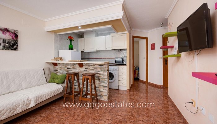 Te koop - Appartement - Appartement op de middelste verdieping - Torrevieja - Torrevieja Centro