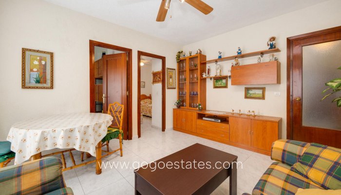 Te koop - Appartement - Appartement op de middelste verdieping - Torrevieja - Playa del Cura