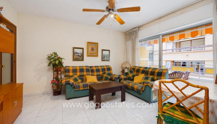 Te koop - Appartement - Appartement op de middelste verdieping - Torrevieja - Playa del Cura