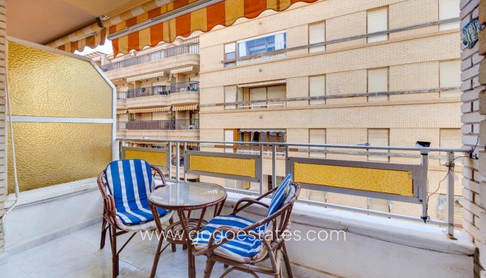 Te koop - Appartement - Appartement op de middelste verdieping - Torrevieja - Playa del Cura