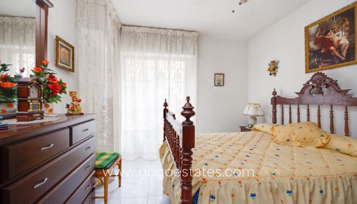 Te koop - Appartement - Appartement op de middelste verdieping - Torrevieja - Playa del Cura