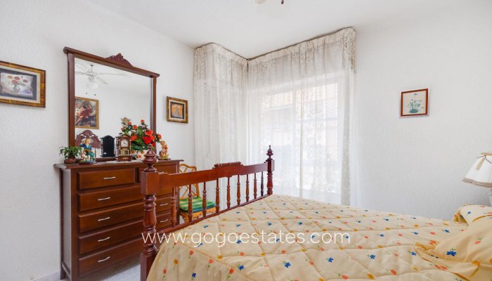 Te koop - Appartement - Appartement op de middelste verdieping - Torrevieja - Playa del Cura