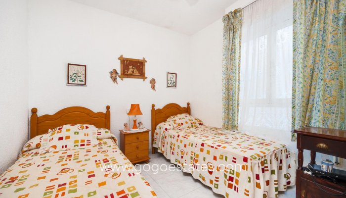 Te koop - Appartement - Appartement op de middelste verdieping - Torrevieja - Playa del Cura