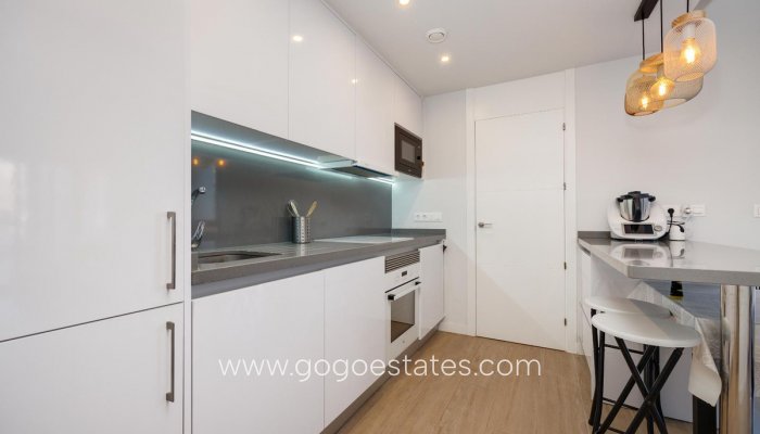 Te koop - Appartement - Appartement op de middelste verdieping - Orihuela - Orihuela Costa