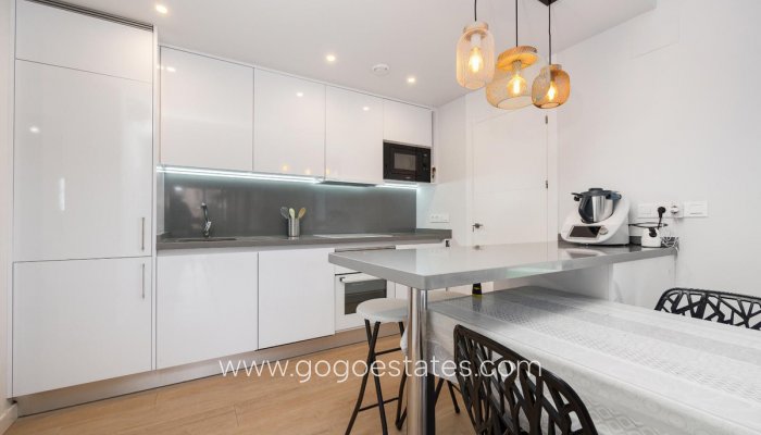 Te koop - Appartement - Appartement op de middelste verdieping - Orihuela - Orihuela Costa