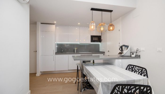 Te koop - Appartement - Appartement op de middelste verdieping - Orihuela - Orihuela Costa