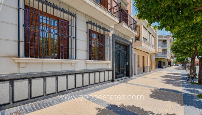 Te koop - Huis - Vrijstaande Villa - Callosa de Segura - Callosa de Segura Centro