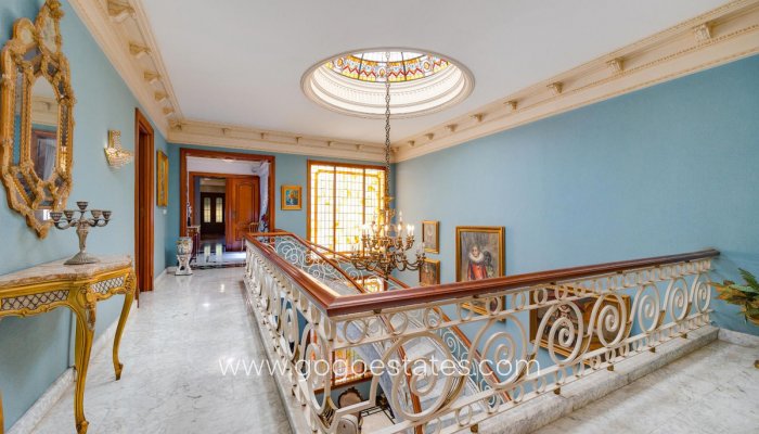 Te koop - Huis - Vrijstaande Villa - Callosa de Segura - Callosa de Segura Centro