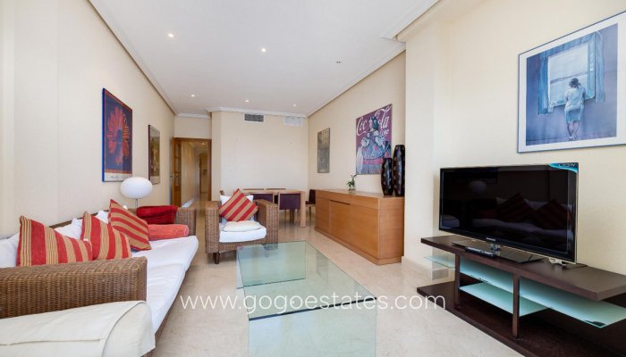 Te koop - Appartement - Appartement op de middelste verdieping - Torrevieja - Torrevieja Centro