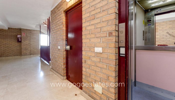 Resale - Apartment - Ground Floor Apartment - Torrevieja - Torrevieja Centro