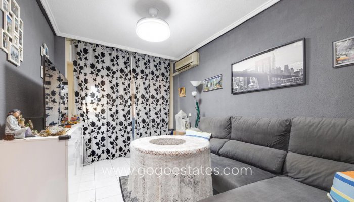 Resale - Apartment - Ground Floor Apartment - Torrevieja - Torrevieja Centro