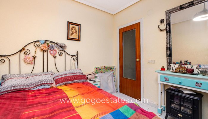 Resale - Apartment - Ground Floor Apartment - Torrevieja - Torrevieja Centro