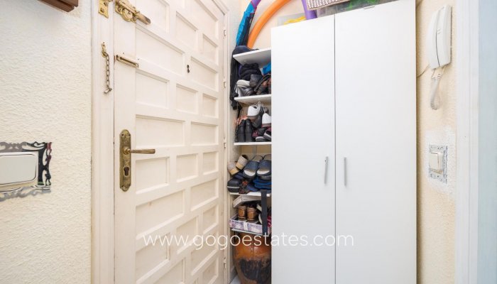 Resale - Apartment - Ground Floor Apartment - Torrevieja - Torrevieja Centro