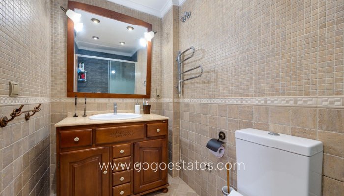 Te koop - Appartement - Appartement op de middelste verdieping - Torrevieja - Torrevieja Centro