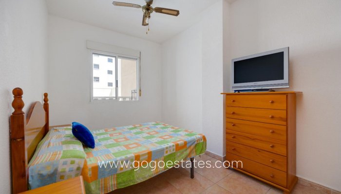Te koop - Appartement - Appartement op de middelste verdieping - Torrevieja - Torrevieja Centro