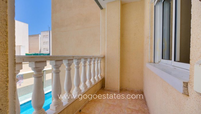 Te koop - Appartement - Appartement op de middelste verdieping - Torrevieja - Torrevieja Centro