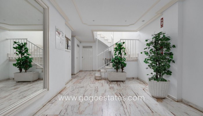 Revente - Appartement - Appartement au rez-de-chaussée - Torrevieja - Playa de los Locos