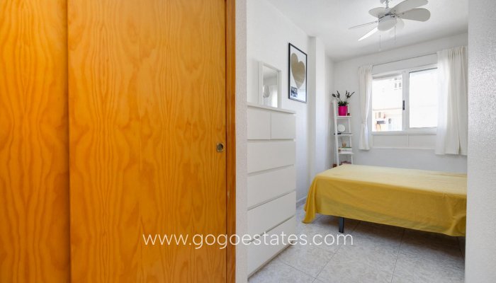 Revente - Appartement - Appartement au rez-de-chaussée - Torrevieja - Playa de los Locos