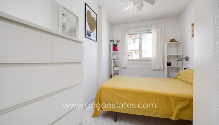 Revente - Appartement - Appartement au rez-de-chaussée - Torrevieja - Playa de los Locos