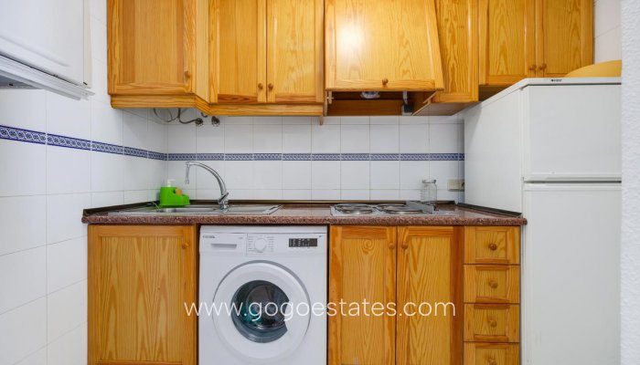 Revente - Appartement - Appartement au rez-de-chaussée - Torrevieja - Playa de los Locos