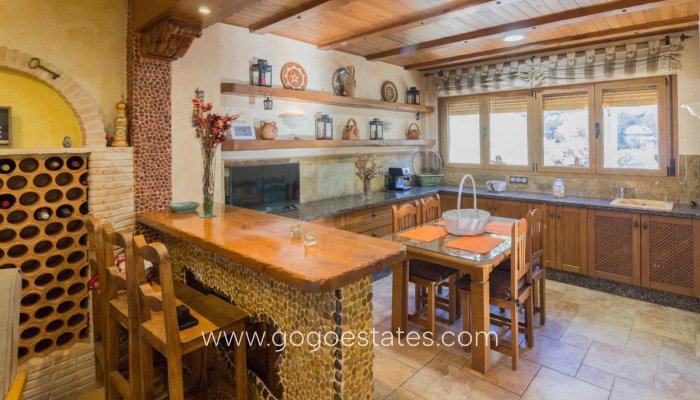 Te koop - Huis - Vrijstaande Villa - Redován