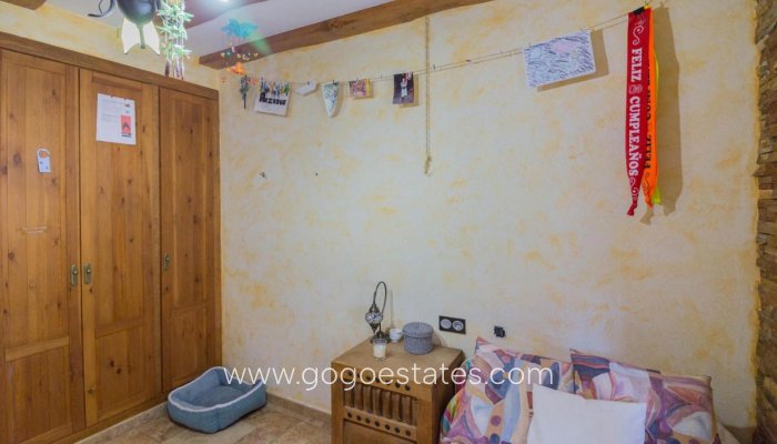 Te koop - Huis - Vrijstaande Villa - Redován