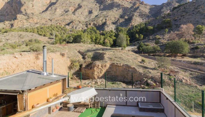 Te koop - Huis - Vrijstaande Villa - Redován