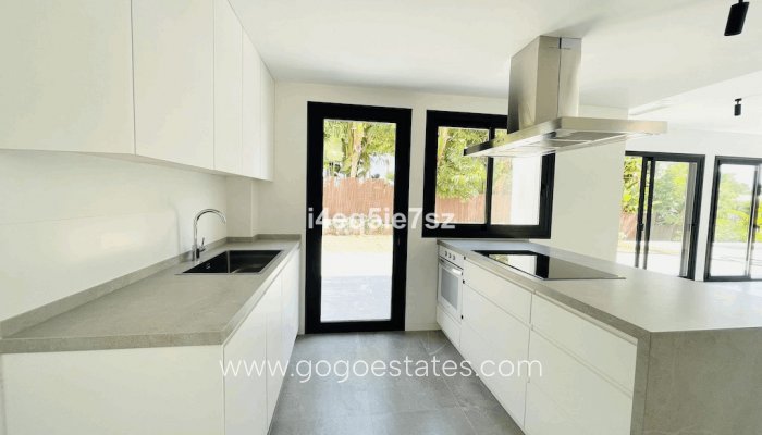 Te koop - Huis - Vrijstaande Villa - Jávea Xàbia - Jávea - Xàbia Centro