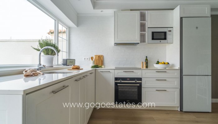 Te koop - Huis - Halfvrijstaande woning - Torrevieja - LA SIESTA