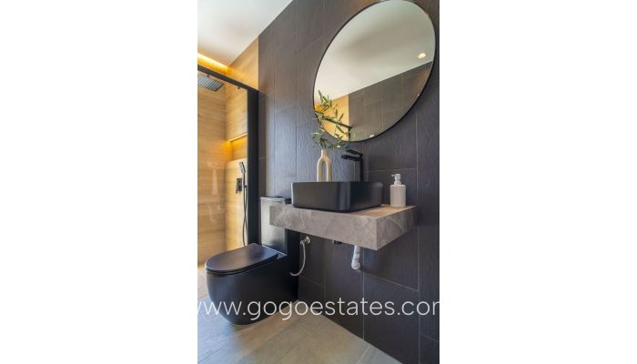 Te koop - Huis - Halfvrijstaande woning - Torrevieja - LA SIESTA