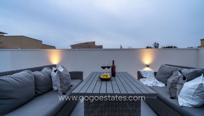 Te koop - Huis - Halfvrijstaande woning - Torrevieja - LA SIESTA