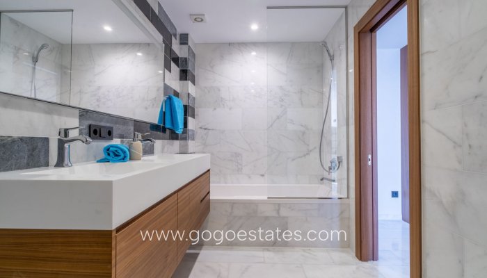 Te koop - Huis - Vrijstaande Villa - Altea - Altea La Vella