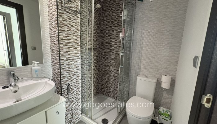 Te koop - Appartement - Appartement op de middelste verdieping - Torrevieja - La Mata