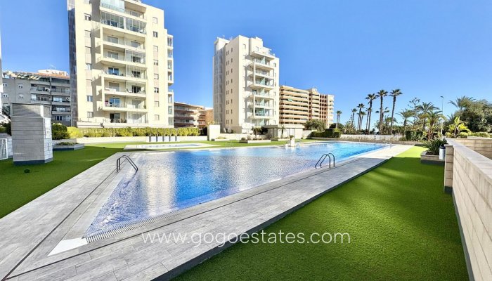 Te koop - Appartement - Appartement op de middelste verdieping - Torrevieja - La Mata