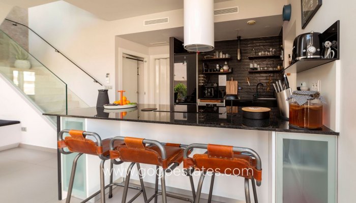 Te koop - Huis - Vrijstaande Villa - Rojales - Quesada